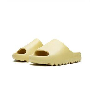 YEEZY "NWT" SLIDES in DESERT SAND | FW6344 Size 11 US
